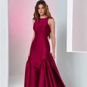 Evening Gown Mermaid formal dress with open back, NEW WITH TAGS